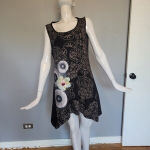 Desigual Applique Sleeveless Dress With Sharkbite Hem, VGUC, Size L
